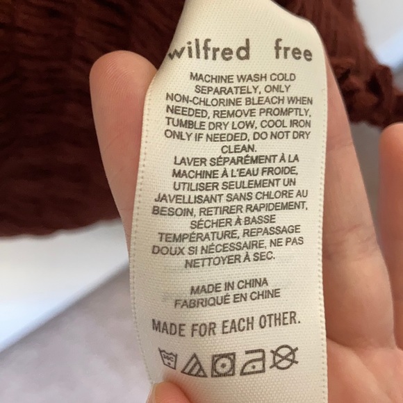 Aritzia top - Picture 3 of 3